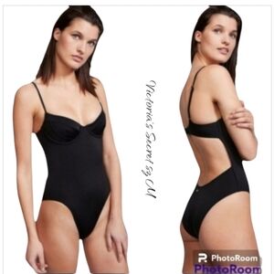 NWT Victoria's Secret Essential Wicked One Piece Swimsuit Black Underwire M